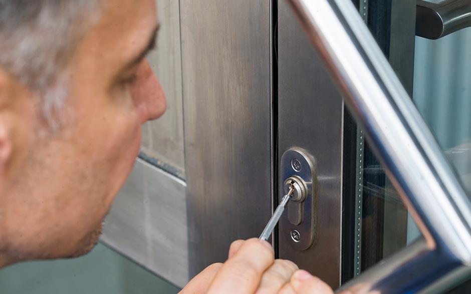 ouverture de porte claquée serrurier Alfortville